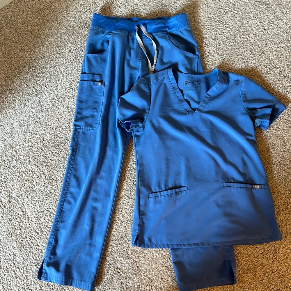 Figs scrub set xs top, s bottom